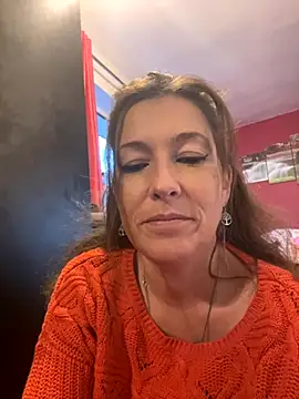 Lwhite1 online show from October 2025 04:39:02 PM