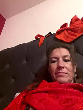 Lwhite1 online show from October 2025 07:14:01 PM