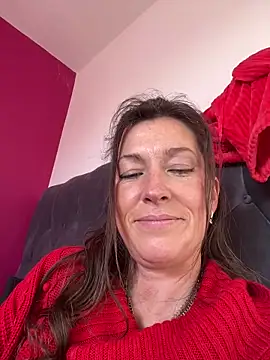 Lwhite1 online show from March 2026 04:16:02 PM