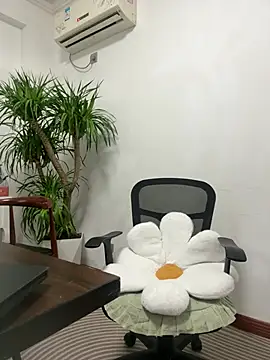 Annabody online show from March 2025 07:11:02 AM