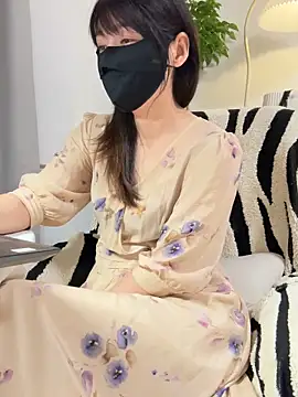 Annabody online show from November 2025 05:05:01 PM