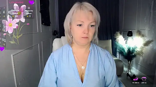 Juarnea online show from October 2025 08:35:01 AM