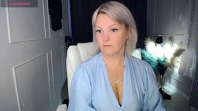 Juarnea online show from March 2026 10:28:01 AM