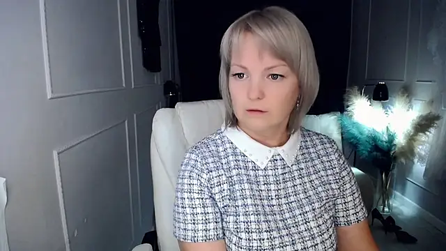 Juarnea online show from February 2026 02:15:01 PM