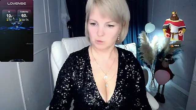 Juarnea online show from March 2025 08:22:01 PM