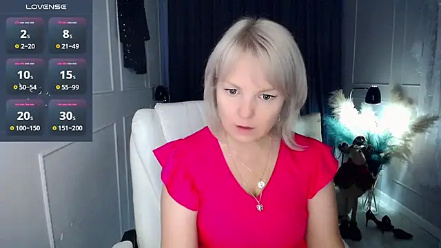 Juarnea online show from December 2025 10:08:02 AM