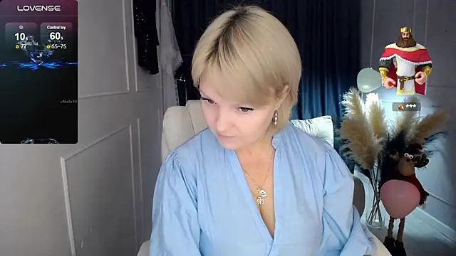 Juarnea online show from February 2025 04:57:01 PM