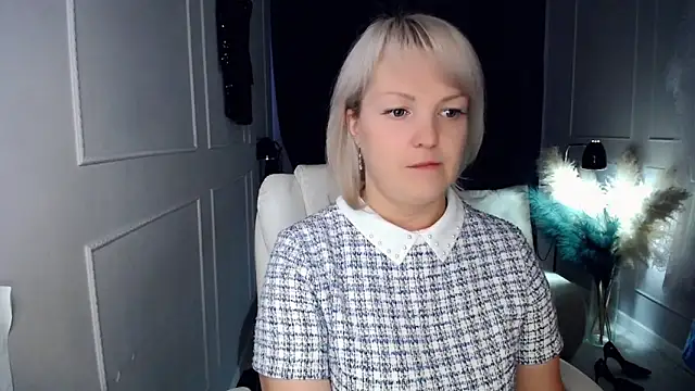 Juarnea online show from February 2026 11:39:02 AM