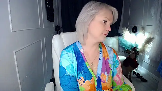 Juarnea online show from January 2026 01:29:01 PM