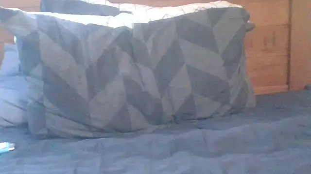 Theo-rose10 online show from November 2025 11:30:01 PM