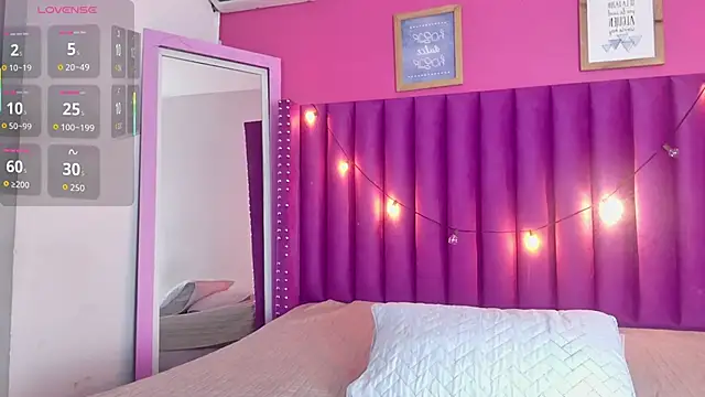 littleebonny online show from October 2025 12:59:01 PM