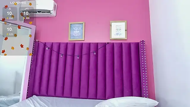 littleebonny online show from October 2025 12:35:02 PM