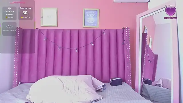 littleebonny online show from December 2025 12:39:01 PM