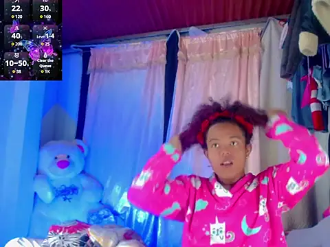 KayleighDreams  online show from September 2025 03:32:02 AM