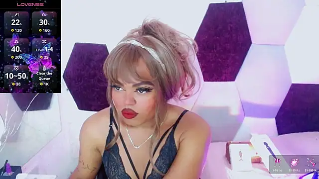 KayleighDreams  online show from February 2026 02:50:02 PM