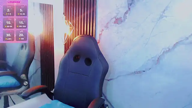 KayleighDreams  online show from March 2026 09:14:01 PM