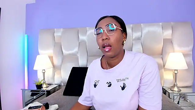 dirtyvictoria online show from October 2025 12:51:02 PM