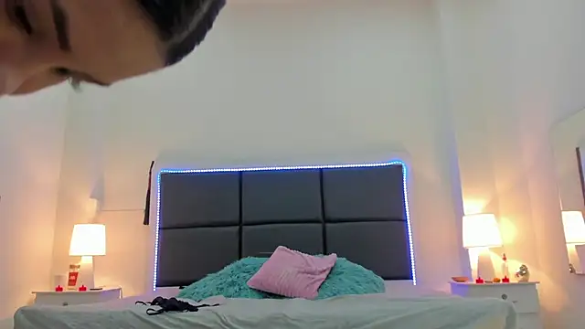 Aslhyn Gomez online show from September 2025 09:25:02 PM