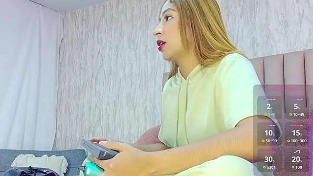 emily parkerr online show from November 2025 04:51:02 PM