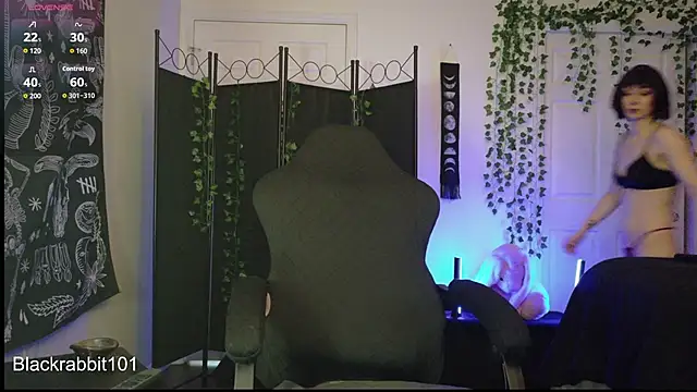 witchybunny online show from November 2025 06:51:02 PM