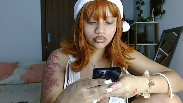 Charlotee  online show from December 2025 12:44:02 AM