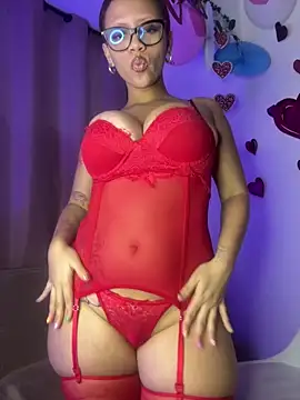 Charlotee  online show from February 2025 05:09:01 AM
