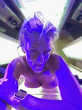 vixendoll87 online show from March 2025 08:16:02 PM