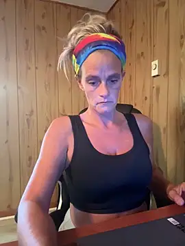 vixendoll87 online show from October 2025 04:44:02 PM