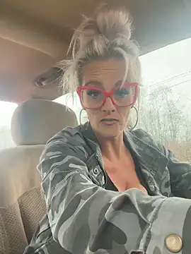 vixendoll87 online show from January 2026 08:12:02 PM