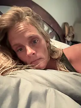 vixendoll87 online show from February 2025 03:37:02 PM