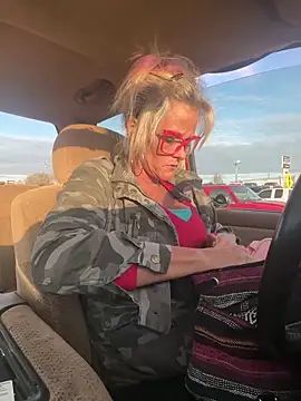 vixendoll87 online show from March 2026 11:05:01 PM