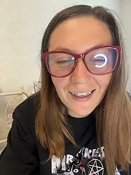 BeatriceTender online show from July 2026 10:56:01 AM