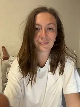 BeatriceTender online show from July 2026 08:41:01 PM