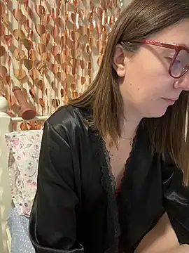 BeatriceTender online show from February 2026 07:24:02 PM