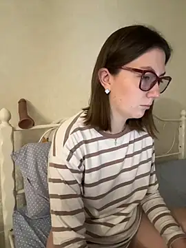 BeatriceTender online show from December 2025 03:05:01 AM