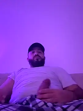 Snapshot of HairyArab90 chatting on September 2025 10:12:01 PM HairyArab90 online show from September 2025 10:12:01 PM