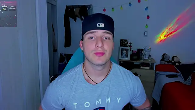 liam oficial02 online show from January 2025 03:28:02 AM