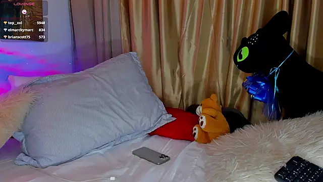 liam oficial02 online show from November 2025 02:48:01 AM