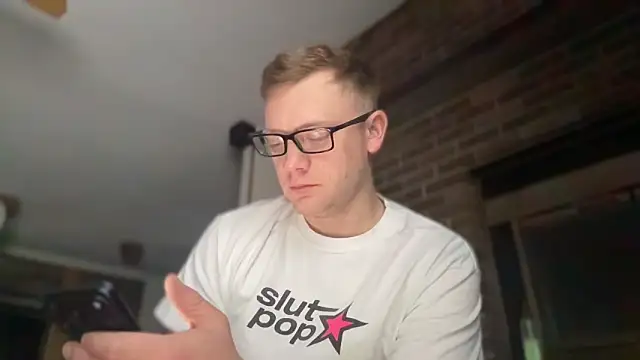 adamseed69 online show from February 2026 05:07:01 AM