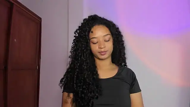 avellanatammy online show from February 2026 01:06:02 AM