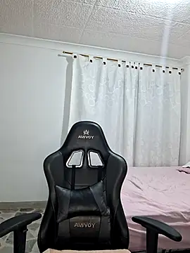 avellanatammy online show from July 2026 03:24:01 AM