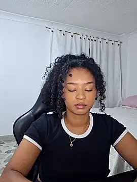 avellanatammy online show from April 2026 11:34:02 PM