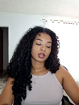 avellanatammy online show from June 2026 06:56:01 PM