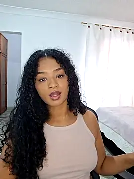 avellanatammy online show from May 2026 08:20:02 PM