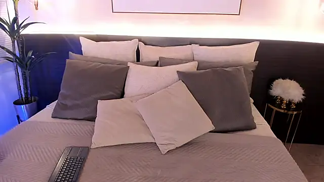 AgattaDuque online show from June 2026 07:57:01 PM