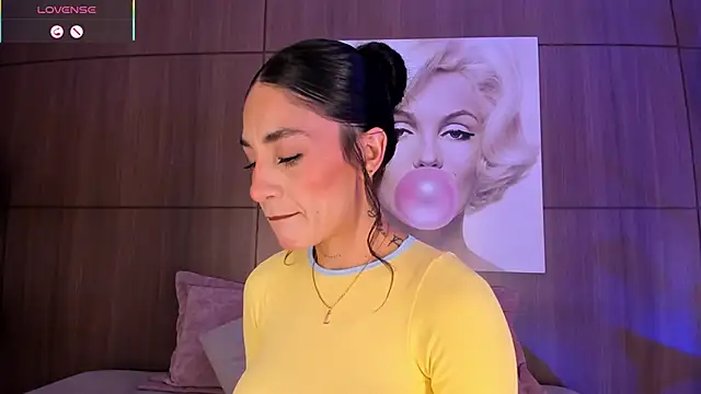 AgattaDuque online show from February 2026 11:49:02 PM