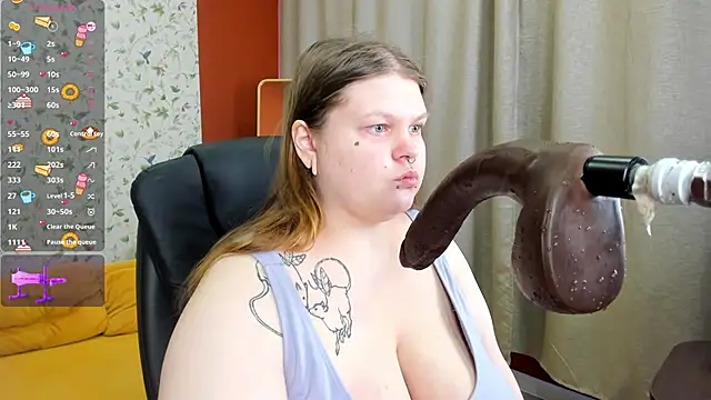 AuroraDemoni online show from February 2026 09:05:02 AM