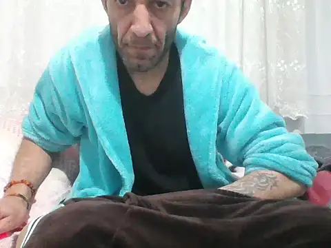 Aktorihann online show from October 2025 12:12:02 AM