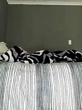 Snapshot of the_greatt chatting on November 2025 06:56:02 AM the greatt online show from November 2025 06:56:02 AM