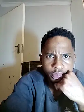 Snapshot of the_greatt chatting on February 2025 08:28:02 PM the greatt online show from February 2025 08:28:02 PM